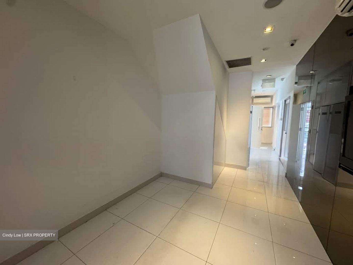 Ang Mo Kio Avenue 8 (D20), Shop House #595009151